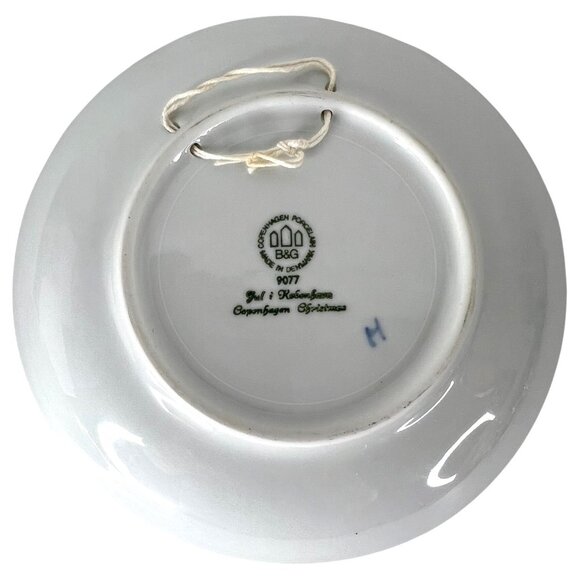 2 Bing & Grondahl Copenhagen Porcelain Christmas Plate 1976 1977 Limited Edition - Picture 5 of 5